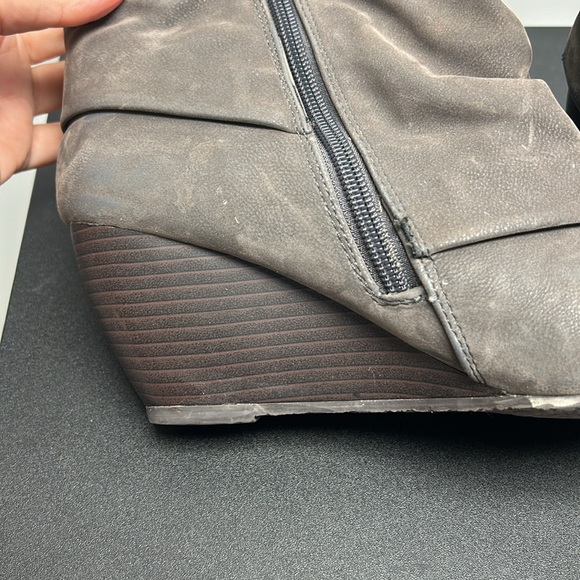 Heeled Booties - Picture 3 of 9